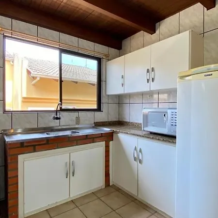 Residencial Portal Do Sol Apartment Bombinhas Exterior photo